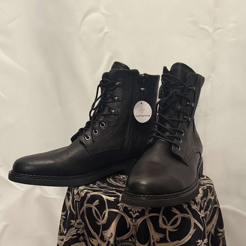 Comfortiva Men's Black Lace-Up Boots